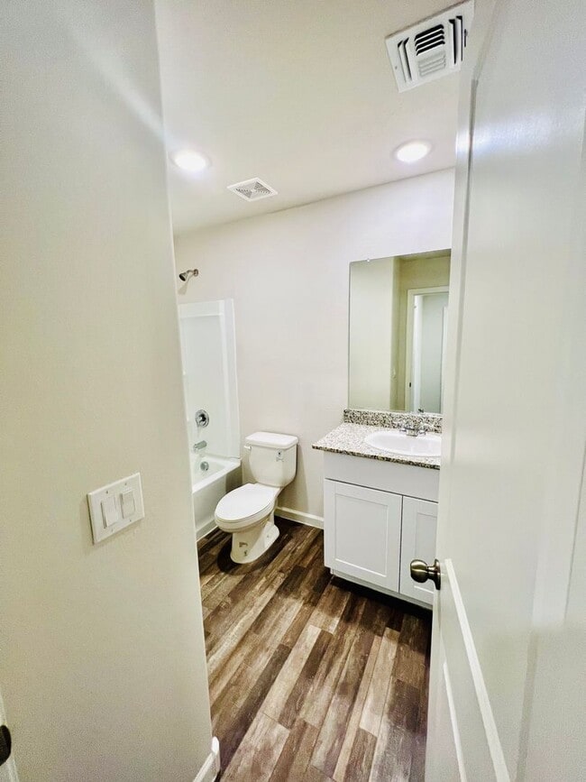 Building Photo - 2083 E Velvet Pl