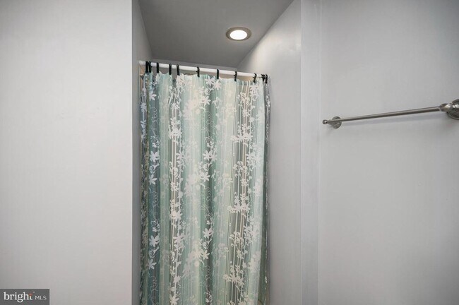 Building Photo - 4683 Joanna Ct