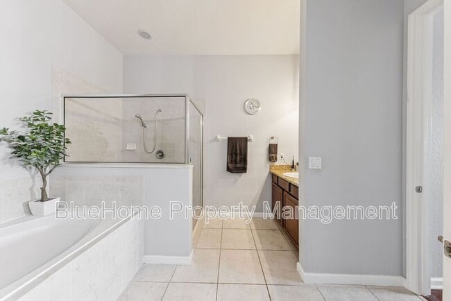 Building Photo - 1725 Firehouse Ln