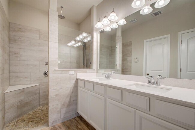 Building Photo - 1051 Kenney Fort Crossing