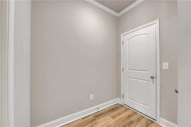 Building Photo - 1486 Fern Ridge Ln