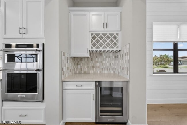 Building Photo - 20060 Hartford Blvd