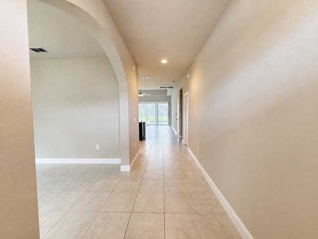 Building Photo - Spacious 5-Bedroom Home at 170 Mitchell's Manor – 4.5 Baths and 2,708 Sq Ft of Comfort in Haines ...