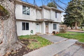 Building Photo - 1289 N 400 E