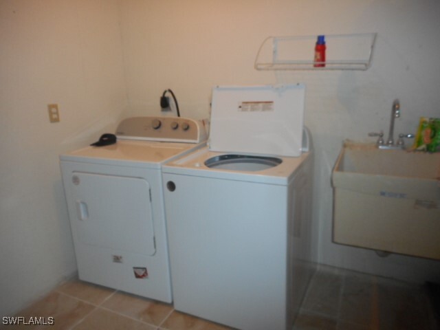 Building Photo - 13149 Hampshire Ct