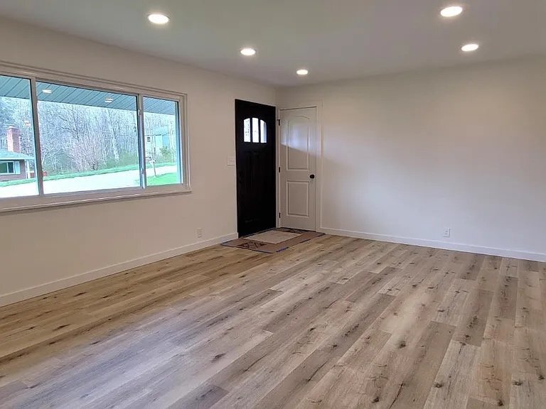 Building Photo - 969 Robin Hill Dr