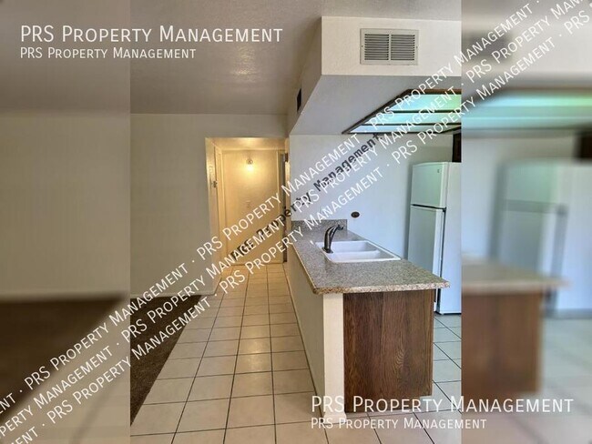 Building Photo - 520 N Stapley Dr