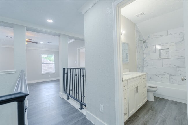Building Photo - 5807 Cypress Mound Ct