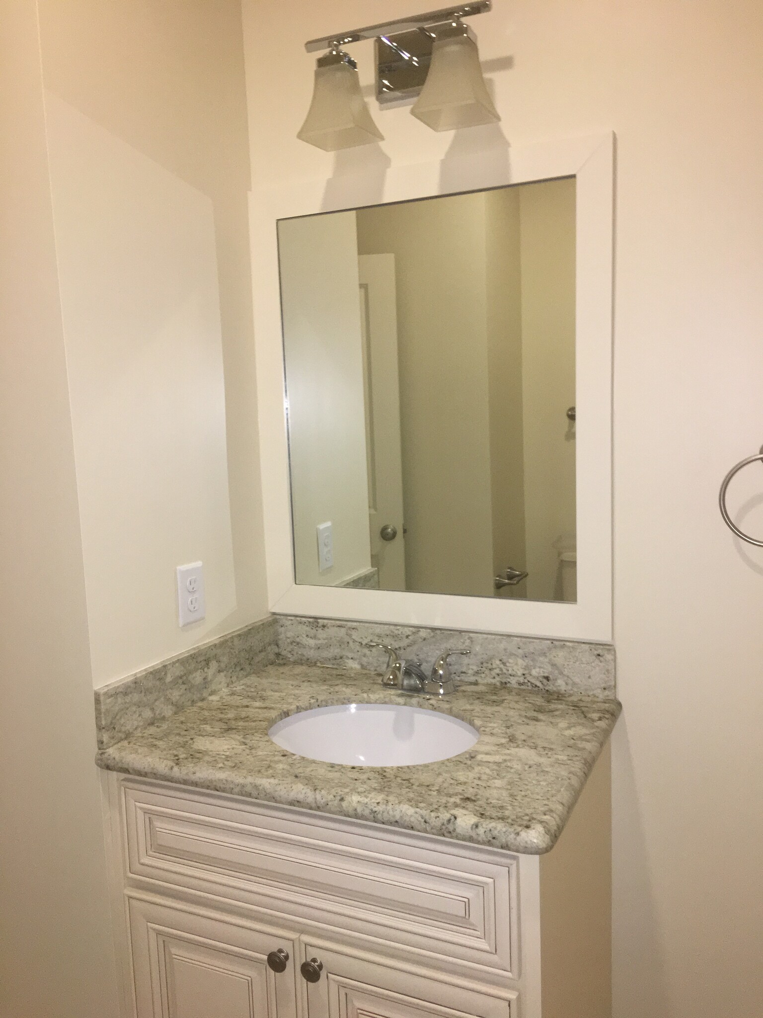 Vanity - 7331 Spruce St