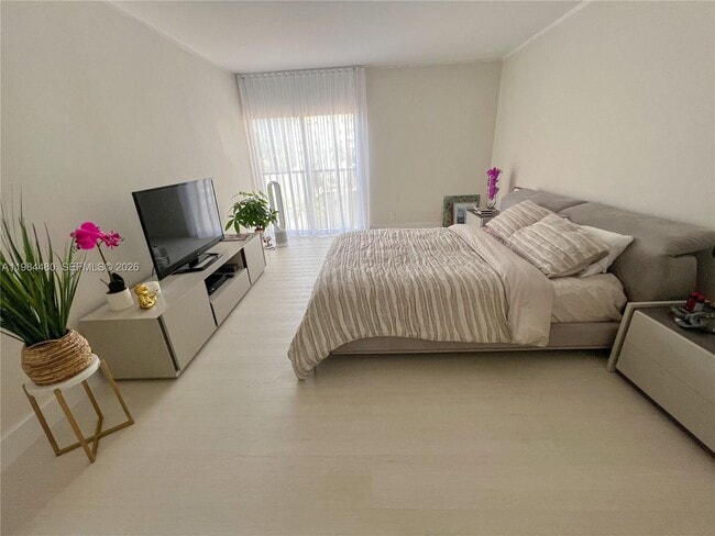 Building Photo - 19707 Turnberry Way