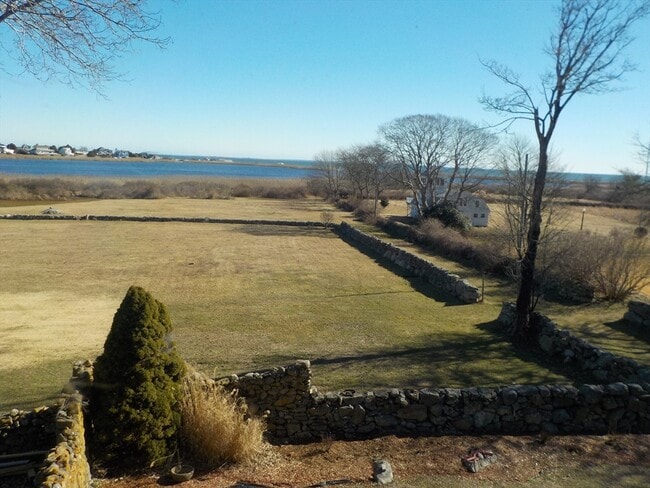 Building Photo - 186 Brayton Point Rd