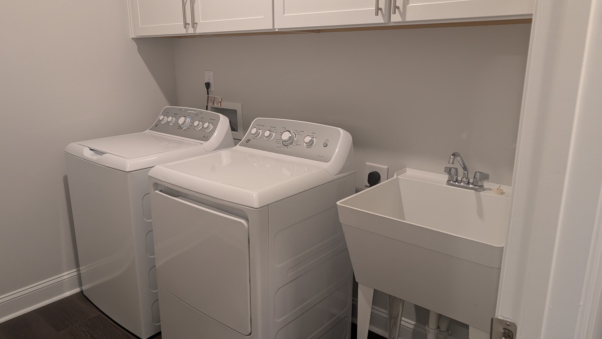 Building Photo - 1011 Constellation Cir