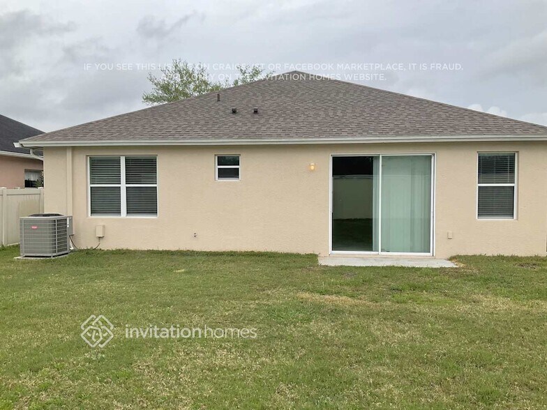 Building Photo - 20422 Falling Rock Dr