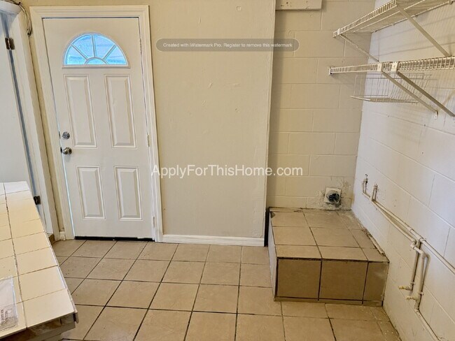 Building Photo - Single Family Home on Cul-De-Sac