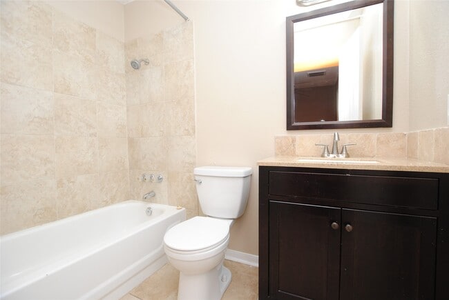 Building Photo - 7853 Fuqua St