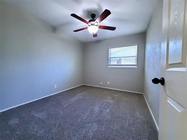 Building Photo - 806 Greenhaven Dr