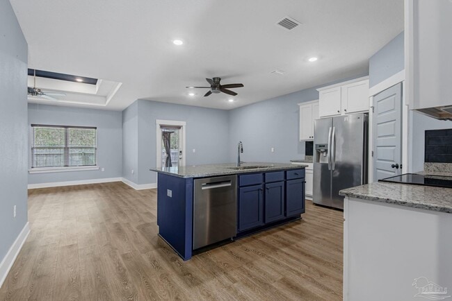 Building Photo - 5761 Danbury Blvd