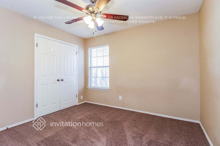 Building Photo - 1603 Barclay Dr