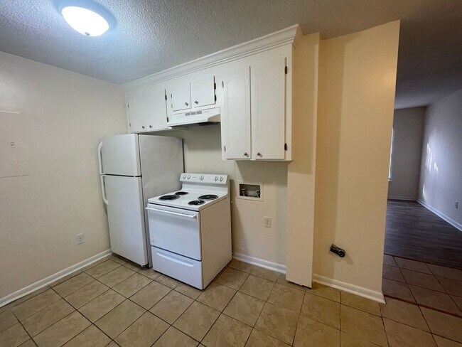 Building Photo - Must see ,This 3-bedroom, 1-bath home in Rock Hill South Carolina,