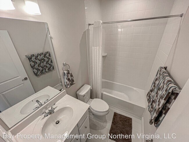 Building Photo - 3 br, 3.5 bath House - 10605 Speiden Trail