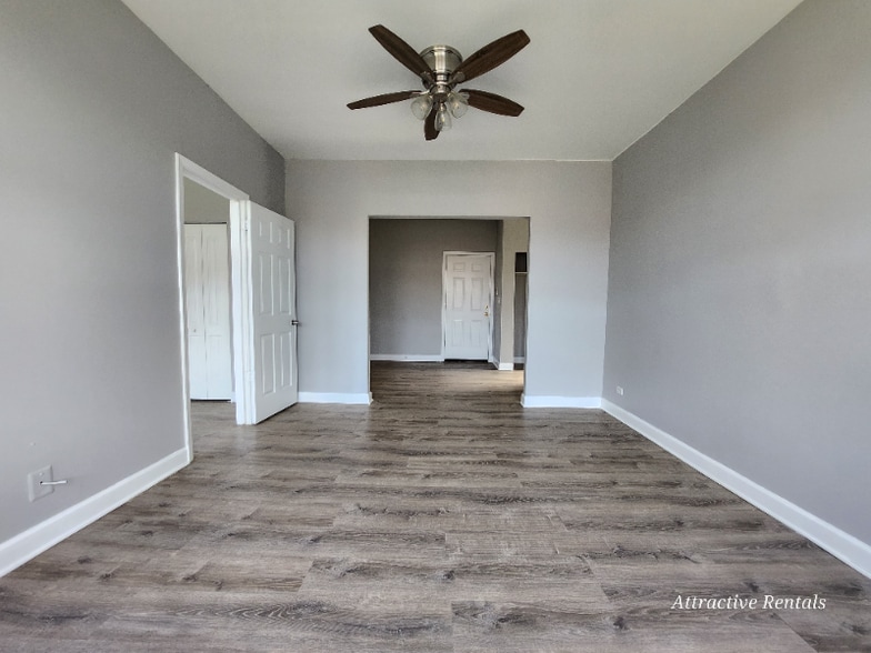 Building Photo - 5645 W Washington Blvd