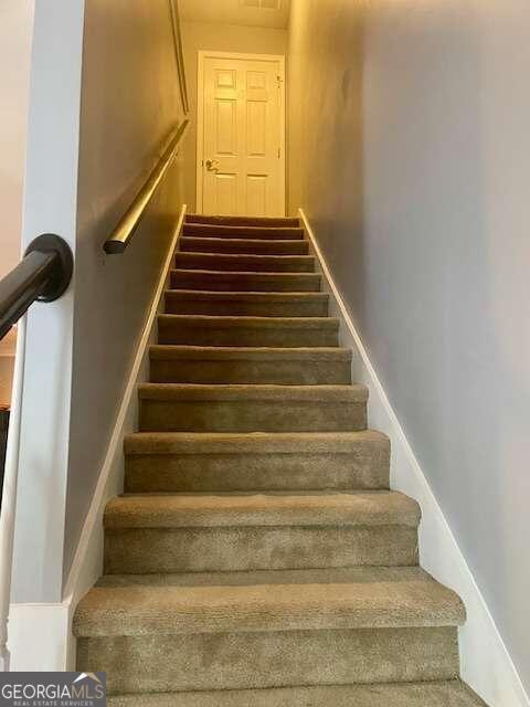 Building Photo - 101 Wood Lake Dr