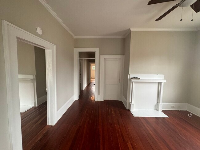 Building Photo - 363 Ebenezer Ave