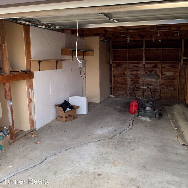Building Photo - 2 br, 1 bath House - 1608 - 17th Avenue