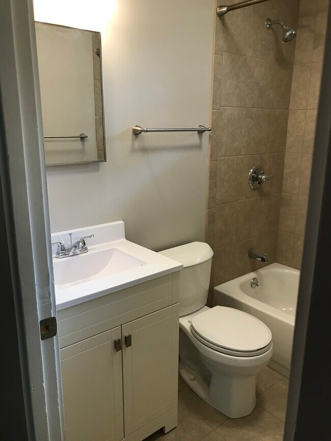 Building Photo - 4552 Baylor Ct