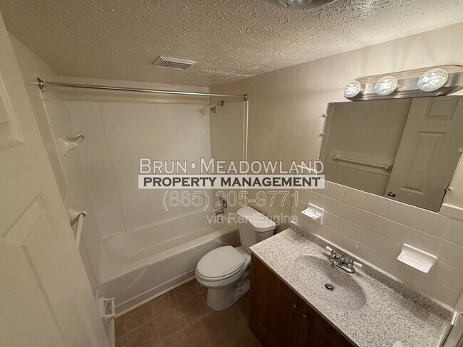 Building Photo - 5525 Jacksboro Pike