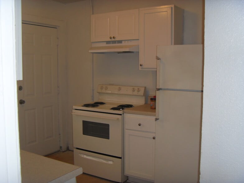 Building Photo - 135 Ericson Street Southeast