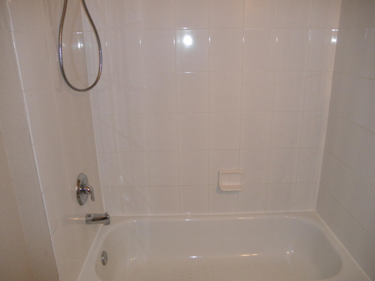 Building Photo - 894 Pipers Cay Dr
