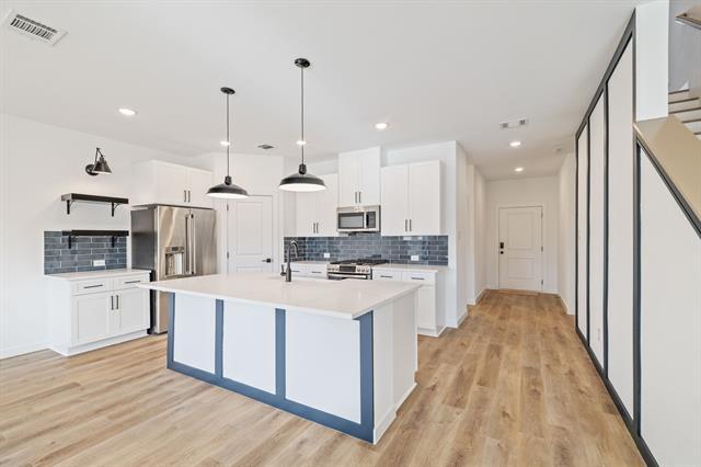 Building Photo - 517 Ridgewood Dr