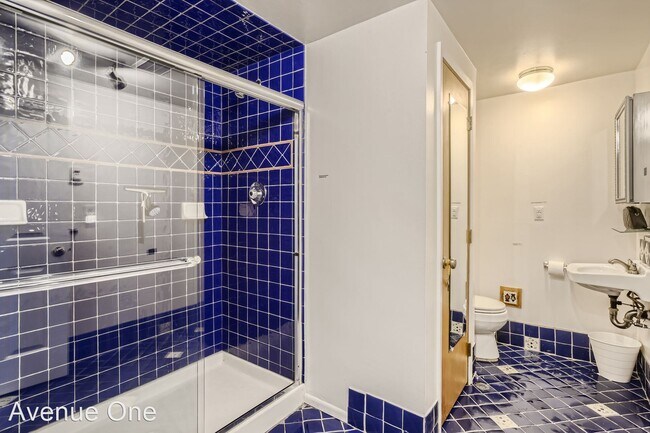 Building Photo - 4 br, 3 bath House - 1614 32nd Ave