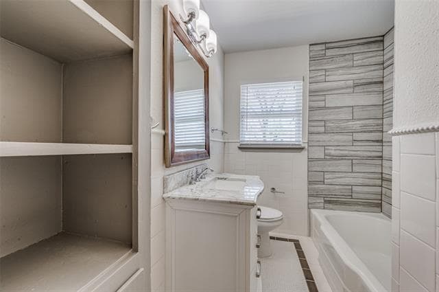 Building Photo - 3705 Rockdale Dr