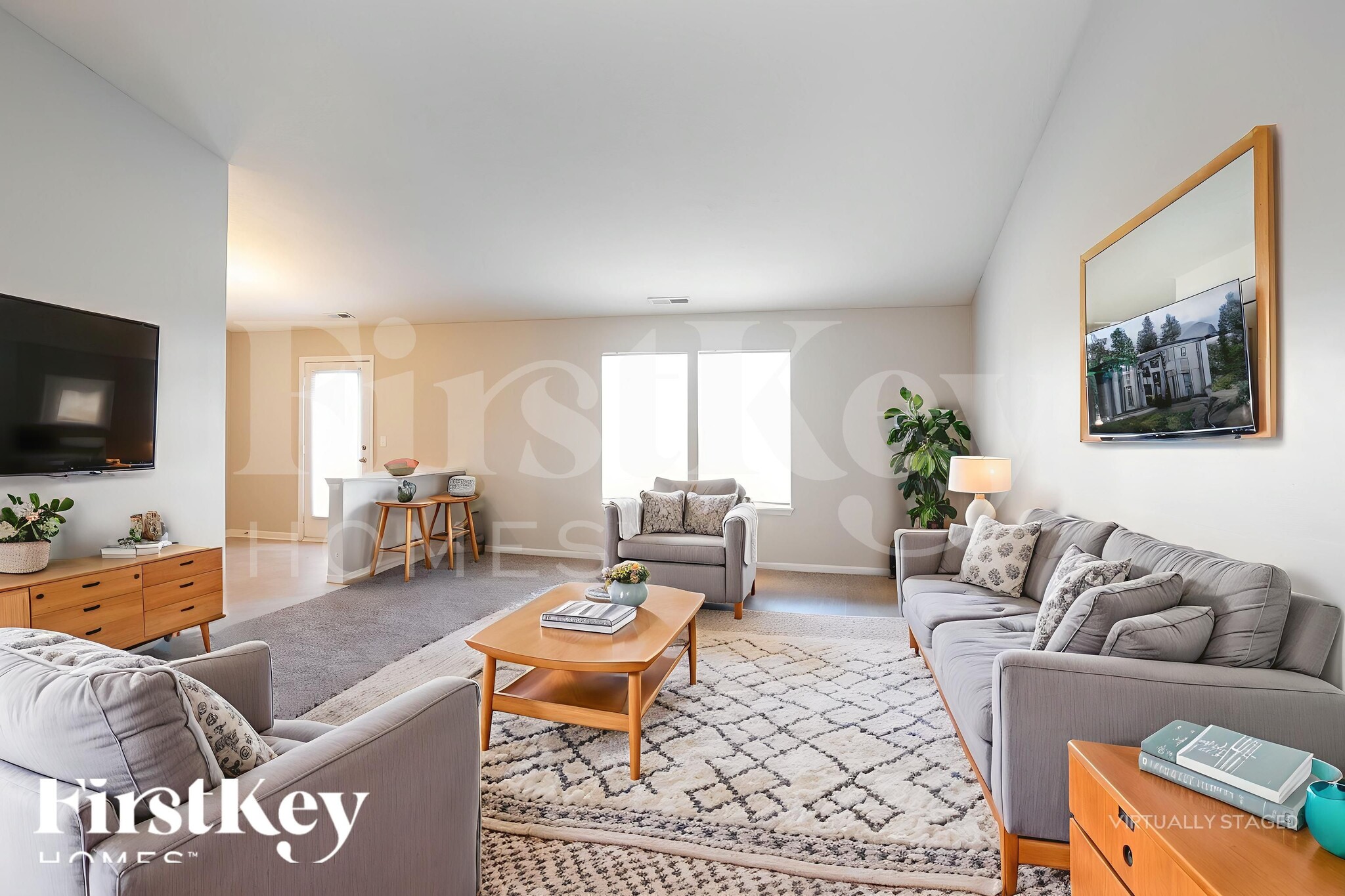 Building Photo - 10622 Deercrest Ln