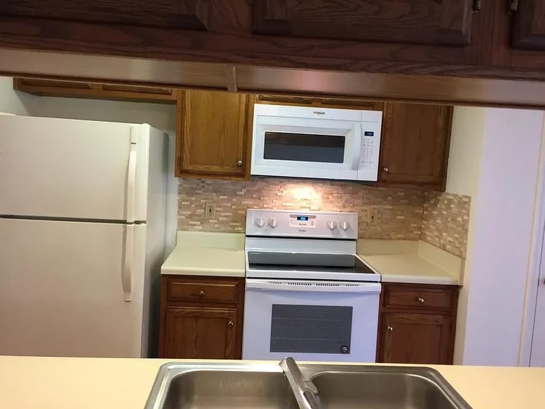 Building Photo - 615 Himes Ave