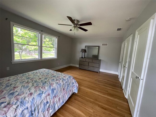 Building Photo - 1403 NW 9th Ave