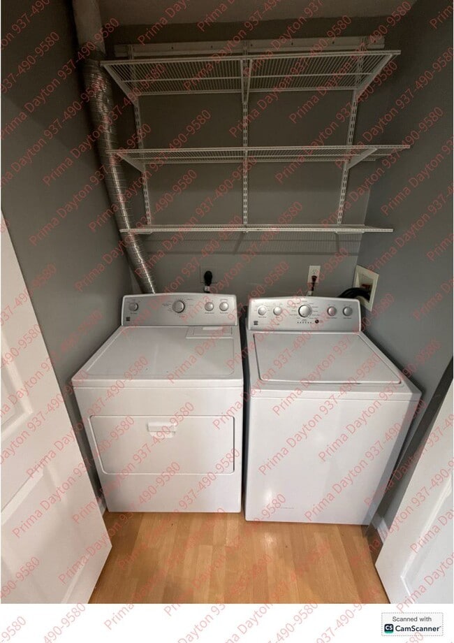 Building Photo - 2 bed 1.5 bath townhouse in Miamisburg not far from Austin's Landing