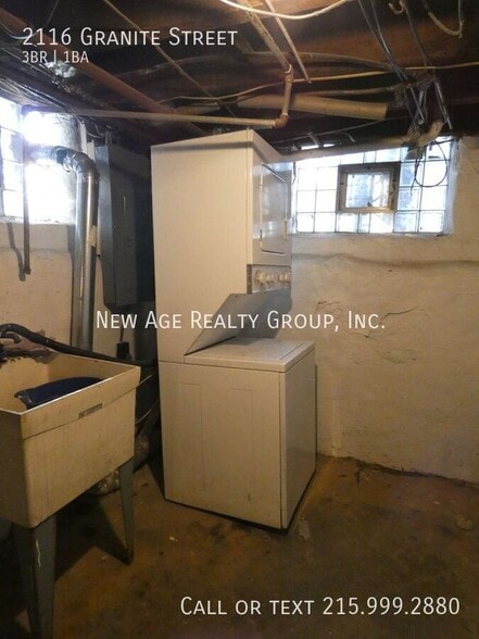 Building Photo - 2116 Granite St