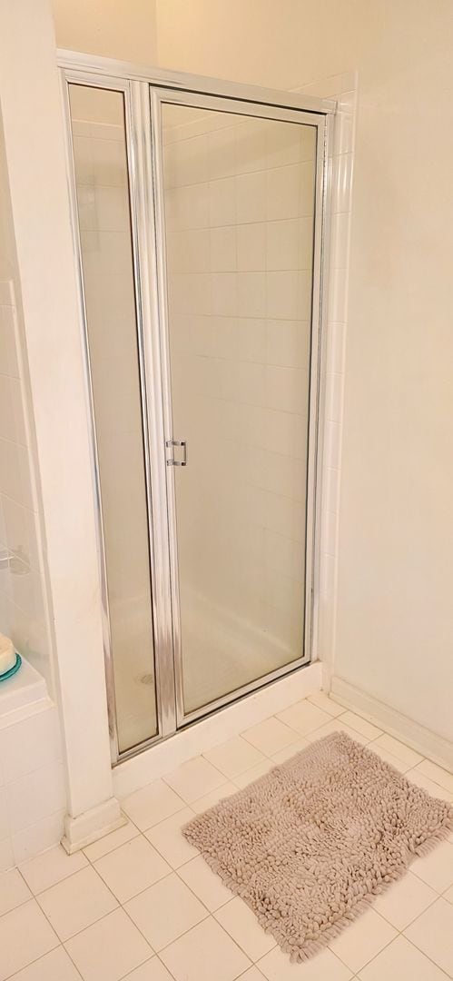 Building Photo - Stunning 2-Bed, 2-Bath Condo in Salisbury