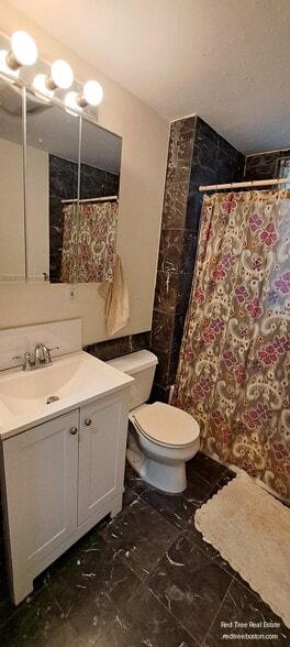 Unit 2 - 143 Hillside St