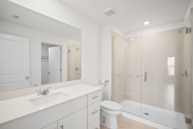Building Photo - 17633 Paradiso Wy