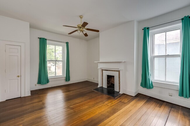 Building Photo - 377 S Upper St