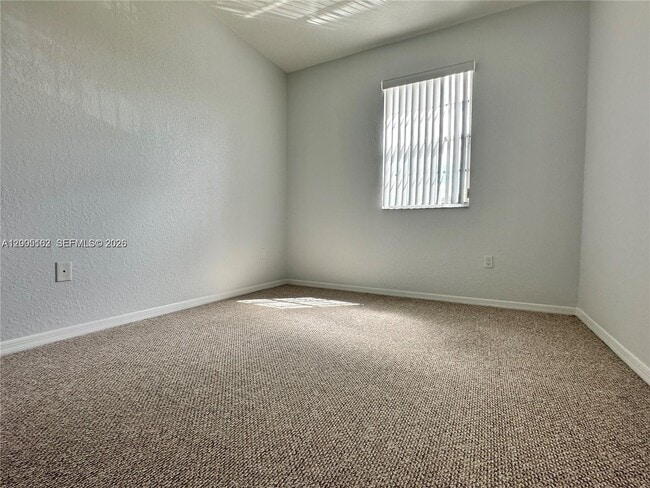 Building Photo - 4264 SW 132nd Wy