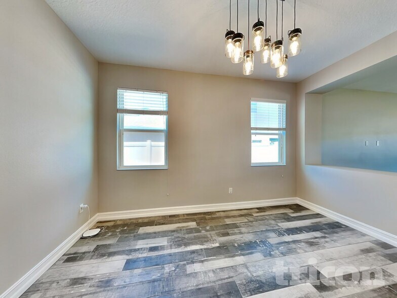 Building Photo - 12418 Field Point Way