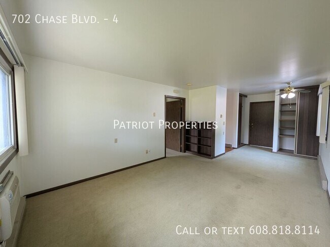 Building Photo - 702 Chase Blvd