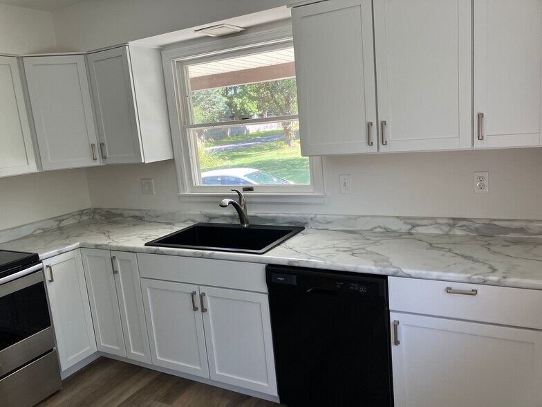 Completely remodeled brand new!!! - 5601 N Humboldt Ave