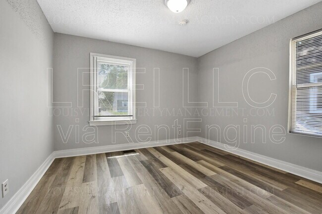 Building Photo - 4217 Grand Ave