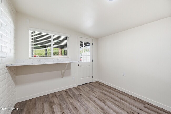 Building Photo - 4139 N 27th St